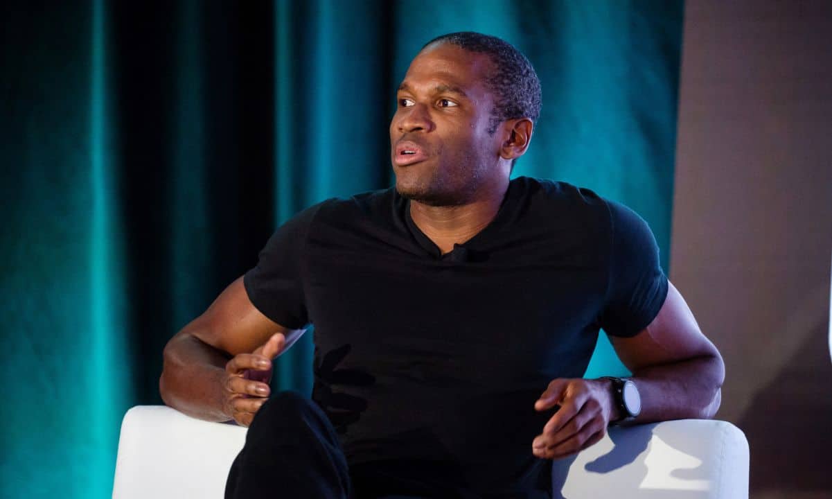 Arthur Hayes Predicts $200K Bitcoin Fueled by Treasury Buybacks