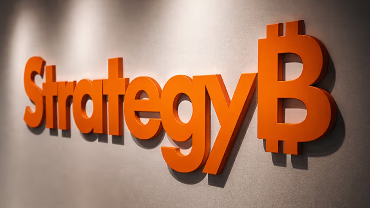 Strategy Now Tracking Bitcoin's 200-Week Average